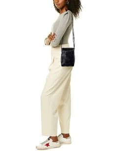 Bottega Veneta Cassette Intrecciato Leather Bucket Bag Women -Fashionable Womens Clothing Store 1111542981 RLLD 4