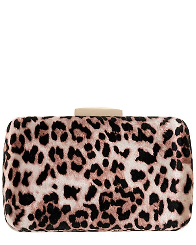 Veda Mianudiere Women 3 Veda Mianudiere Women